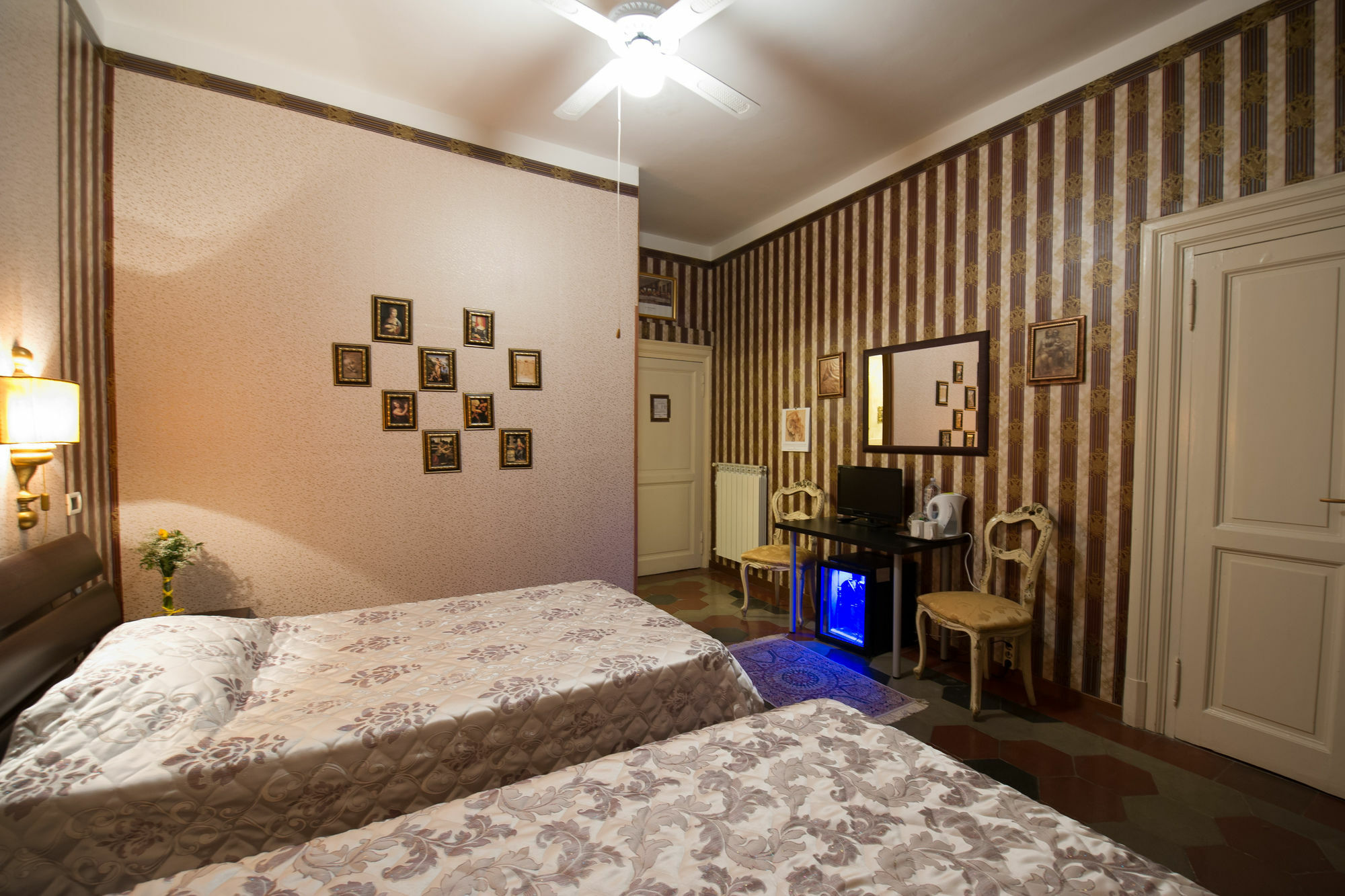 Art Domus Reale Bed and Breakfast Rom Eksteriør billede